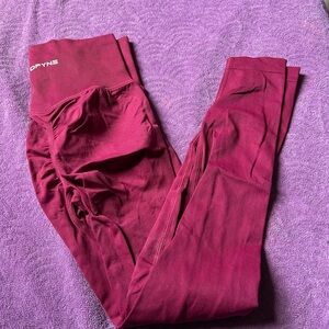 Women's Burgundy Leggings